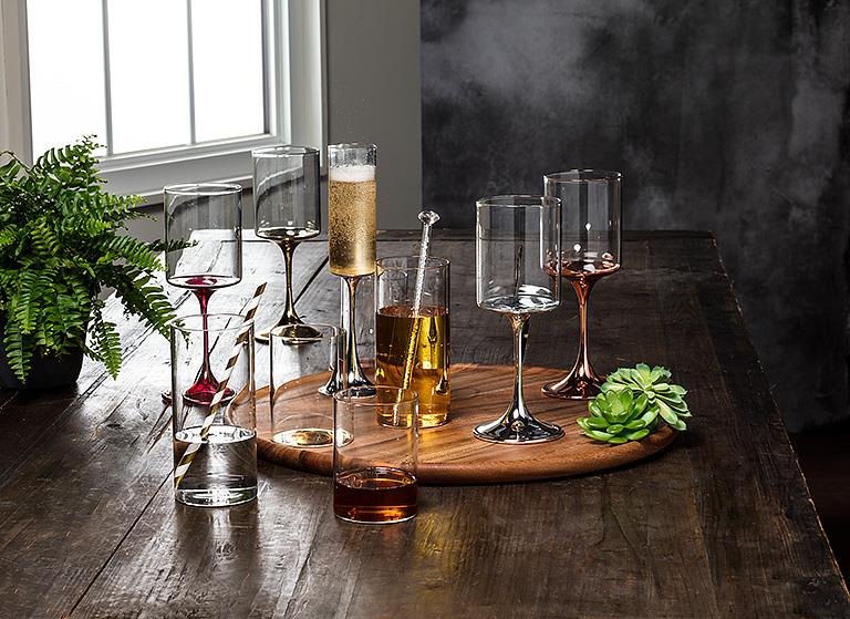 Slender Flute with Metallic Stem