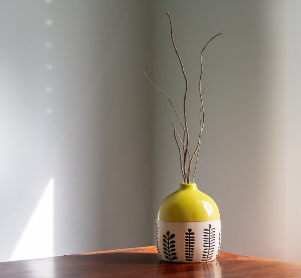 Small Simple Leaf Vase